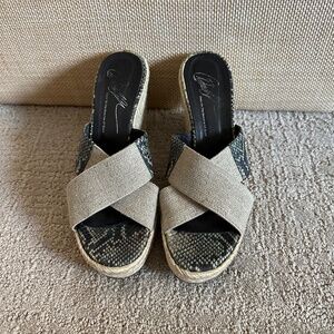DONALD PLINER WEDGE ESPADRILLES, SIZE 8, GREAT CONDITION
